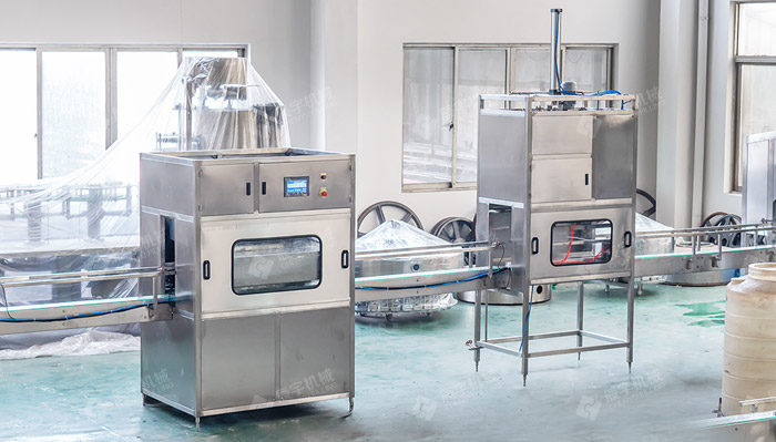 5加仑桶装水灌装生产线 5加仑桶装水灌装生产线